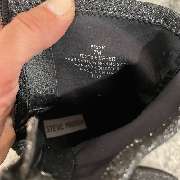 Black glitter Steve Madden stretch booties sz 7m. - Picture 6 of 7